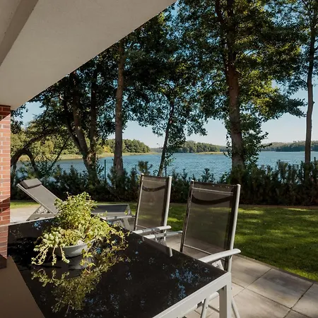 Trzy Wyspy * Барлинек