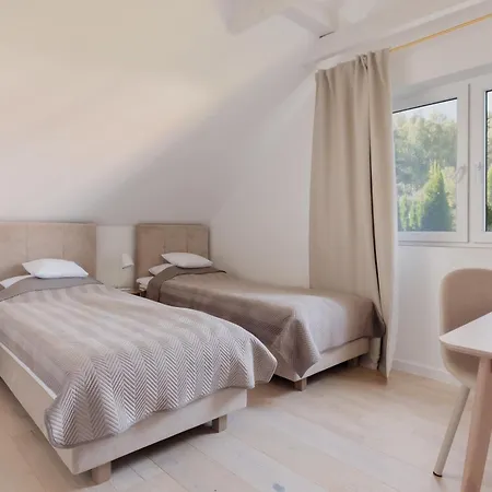 Trzy Wyspy * Barlinek